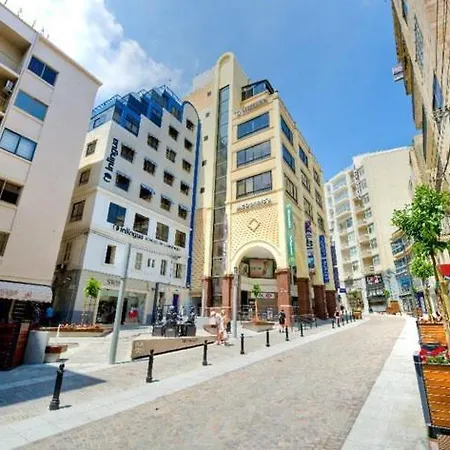 Cosy 1br Location Apartament