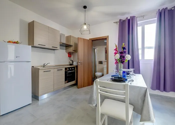 Cosy 1br Location * Sliema